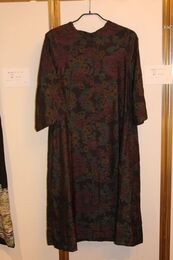 104 大島紬でワンピース.JPG